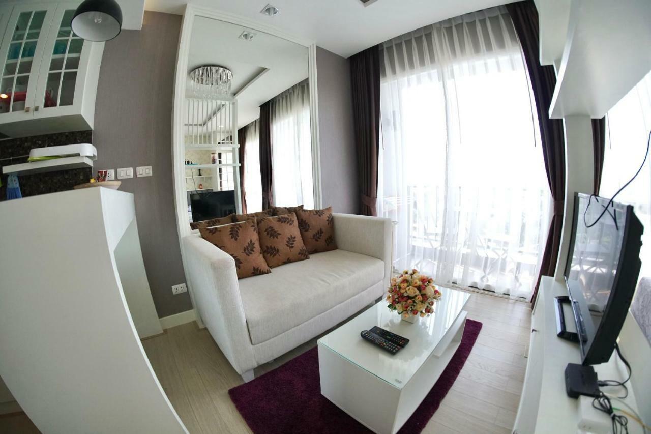 The Patio Bangsaen Apartment Екстериор снимка